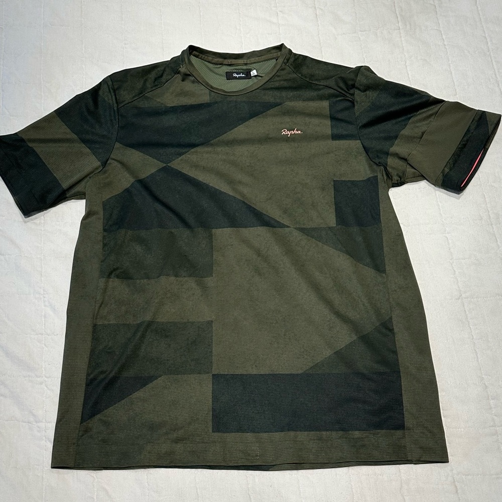 Large Rapha army green shirt sleeved shirt